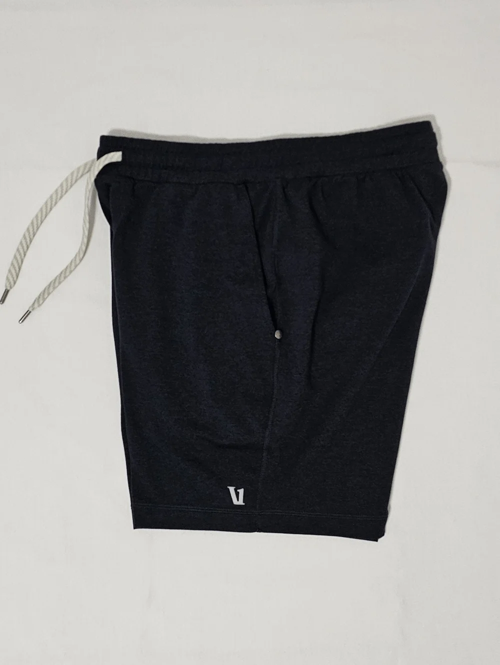 Vuori V344 Men’s Sunday Performance Shorts Small Wash Black Drawstring Athletic - Picture 3 of 6